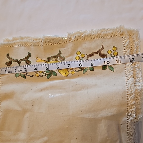 Hand Crafted placemats cross stitch yellow bird matching napkins retro 12pc set - Picture 12 of 17